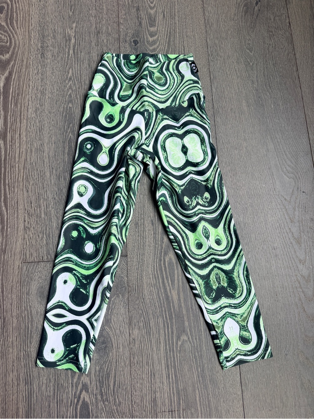 Exotica Green Swirl Performance High Waisted Capri Leggings